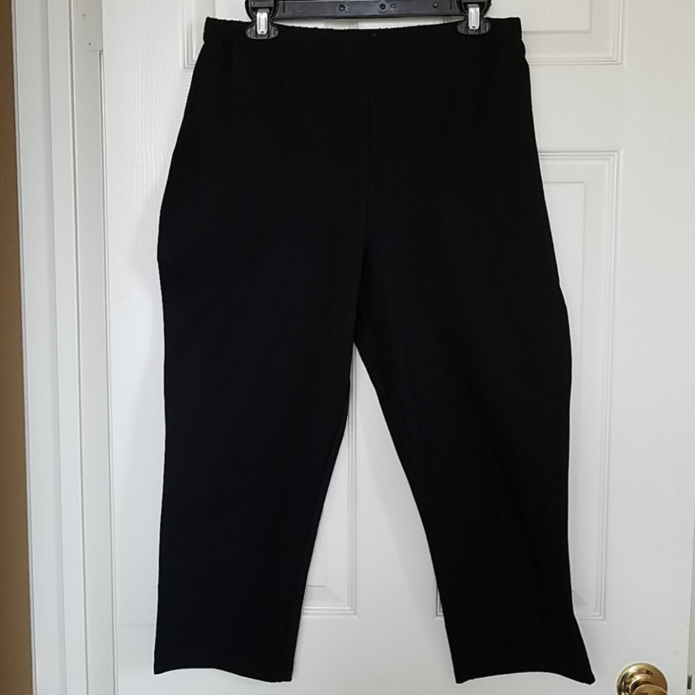 Black leggings